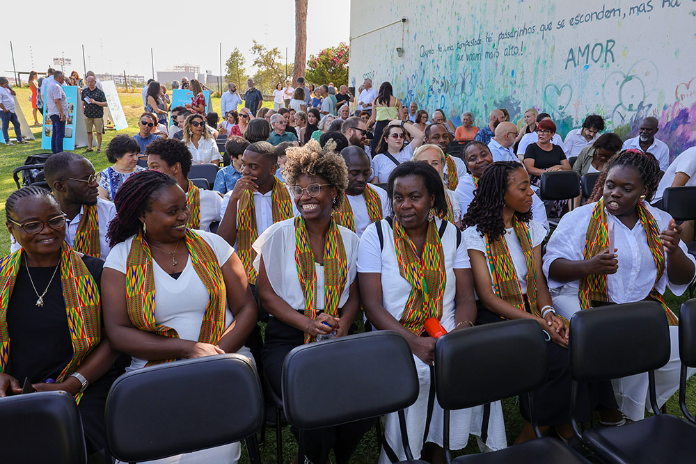 O Aniversário da Associação Batista Shalom contou com cerca de uma centena de pessoas