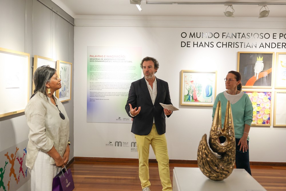 Exposição dedicada a Hans Christian Andersen e a Niels Fischer