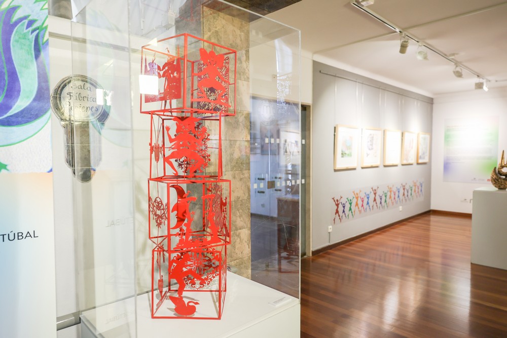 Exposição dedicada a Hans Christian Andersen e a Niels Fischer