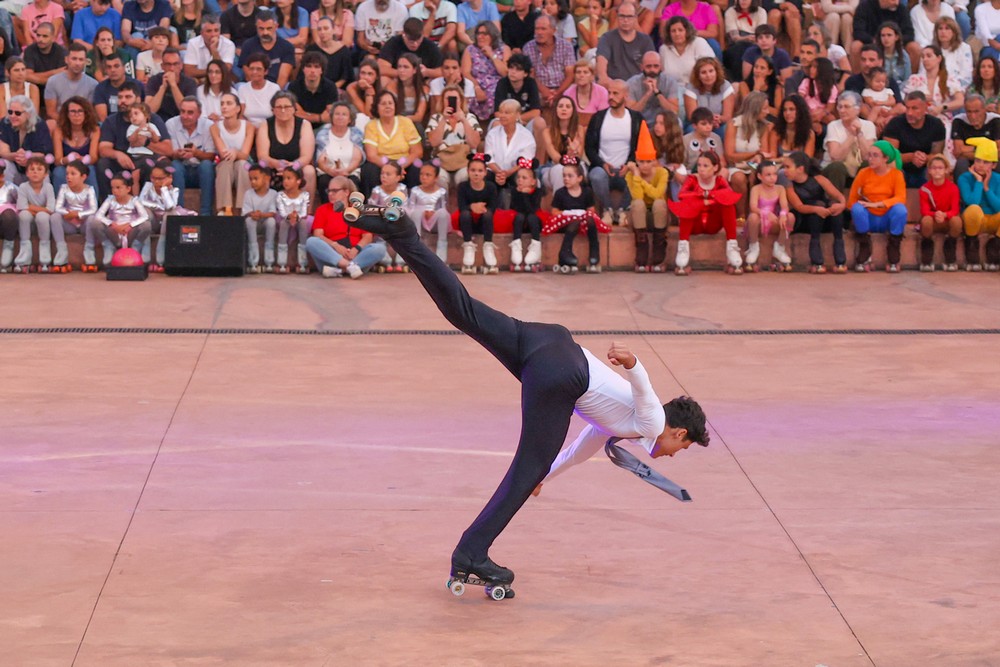 Espetáculo “Patinar ao Luar”