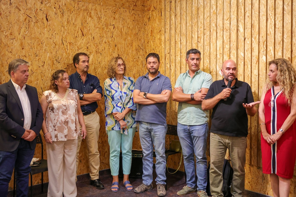 André Martins entregou 22 viaturas e duas máquinas aos serviços operacionais da autarquia