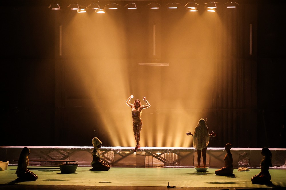 A peça da Secção Oficial “Somos La Guerra”, de Luz Arcas e La Phármaco foi espetáculo de abertura desta edição
