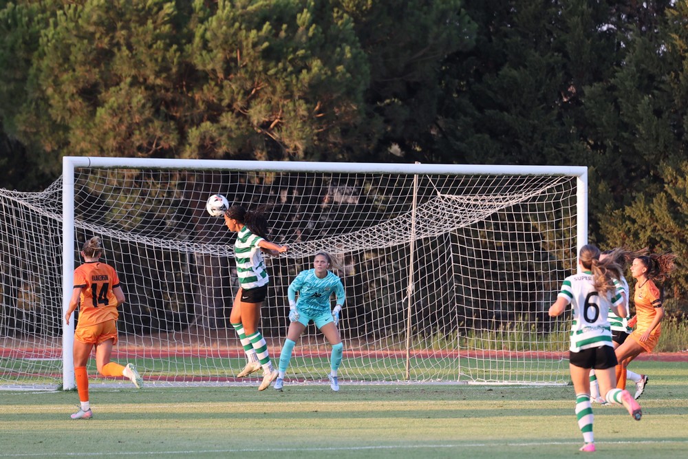 Racing Power e Sporting disputam troféu em futebol feminino