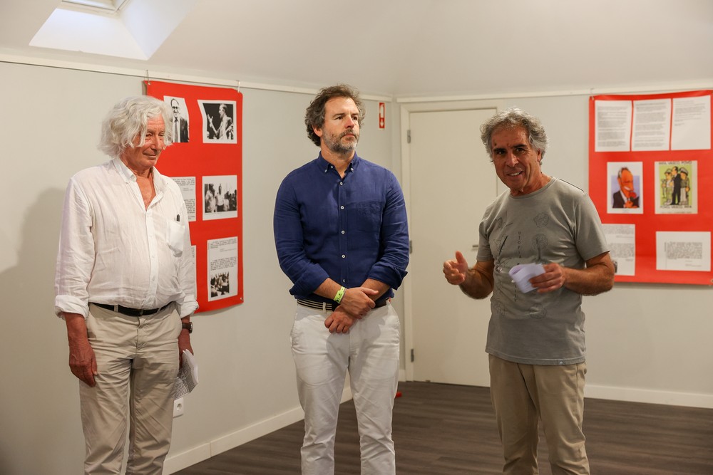 A cerimónia contou com intervenções de Valdemar Santos, da Associação Conquistas da Revolução, e de Francisco Palma, da Junta de Freguesia de Azeitão