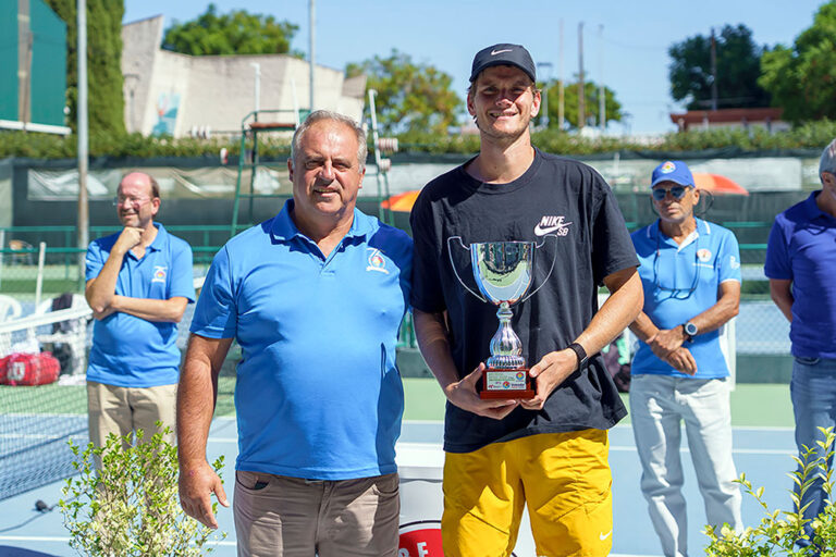 Alec Deckers com António Estevão