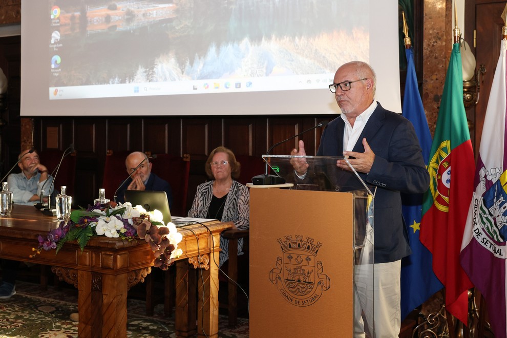 Segundo André Martins, a publicação deste livro sobre a Arrábida vem dar força às razões que levaram à apresentação da candidatura a Reserva da Biosfera