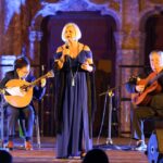 A edição 2025 do programa Fado em Setúbal encerrou com um espetáculo de gala no Largo de Jesus