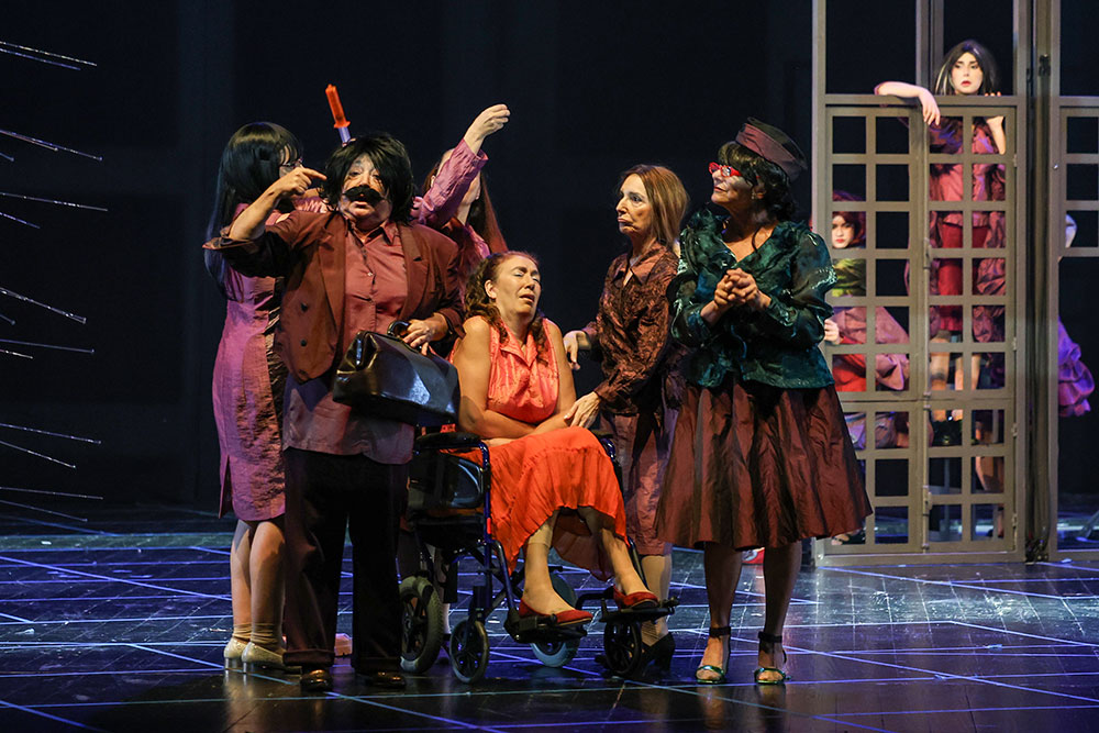 Espetáculo coproduzido pela Associação Setúbal Voz e pelo Teatro O Bando