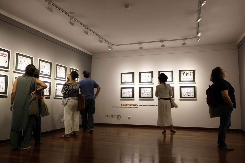 “O Cruciverbalista”, de Paulo Novo e Paulo Freixinho