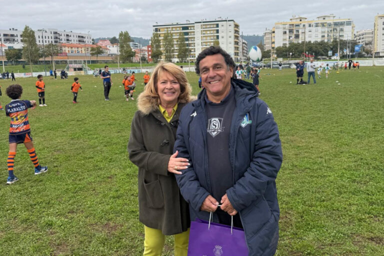 Presidente da Câmara Municipal de Setúbal, Maria das Dores Meira, e presidente da Academia de Rugby Club de Setúbal, João Terlim