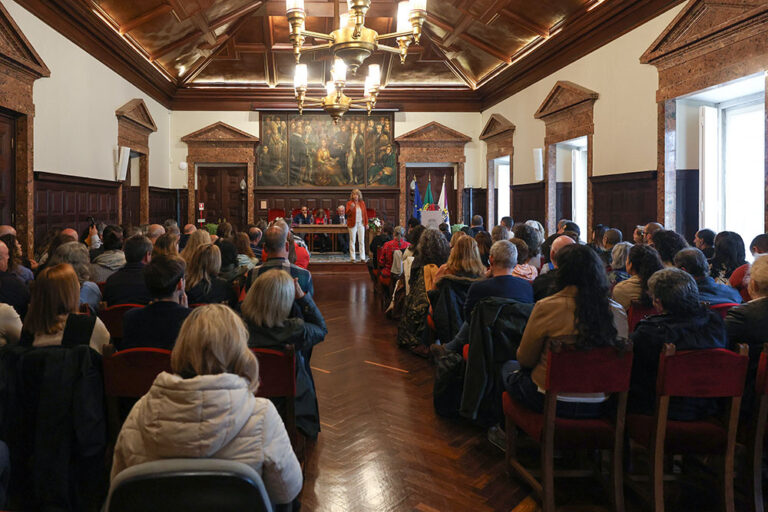 O Executivo municipal promoveu reuniões com todos os serviços da Câmara de Setúbal