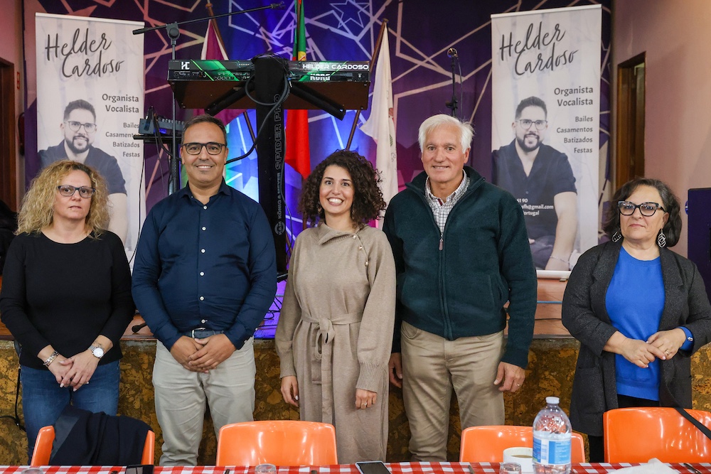 Vereador Bruno Russo esteve no Almoço do Dia do Idoso com os presidentes das Juntas de Freguesia do Sado e de Gâmbia-Pontes-Alto da Guerra, Marlene Caetano e Luís Custódio