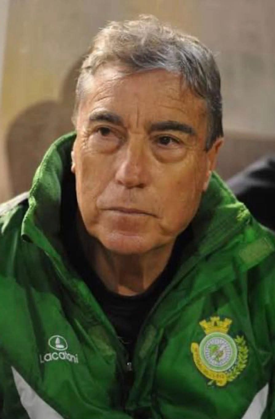 Carlos Cardoso, antigo treinador e jogador do Vitória Futebol Clube