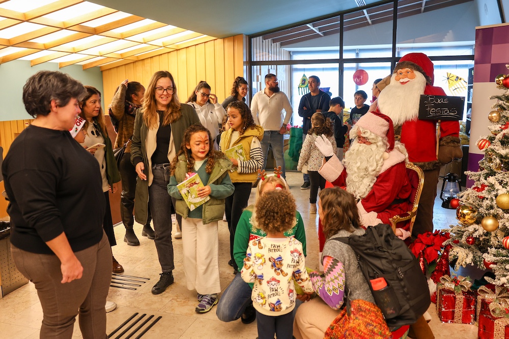 O Pai Natal foi muito solicitado para a captação de instantâneos para mais tarde recordar