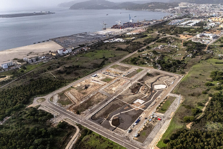 Parque urbano com mais de 30 mil metros quadrados