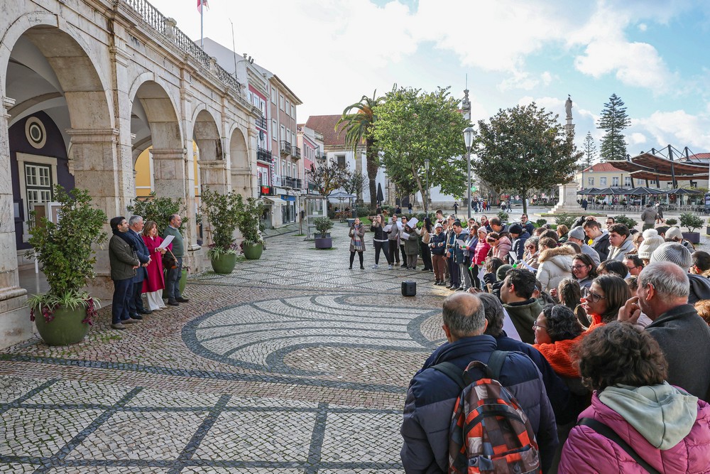 APPACDM canta janeiras à Câmara