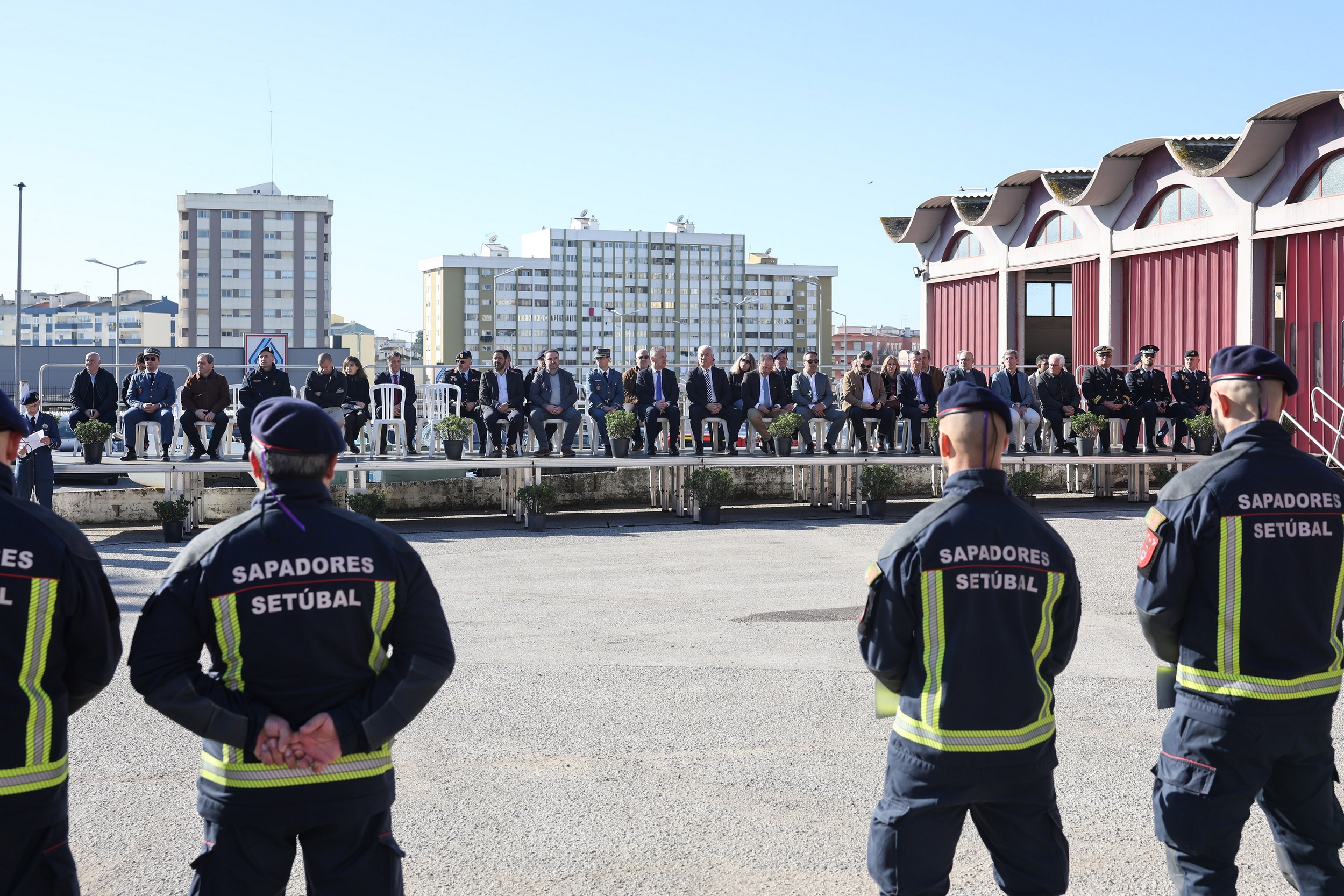 A cerimónia contou a presença de várias personalidades