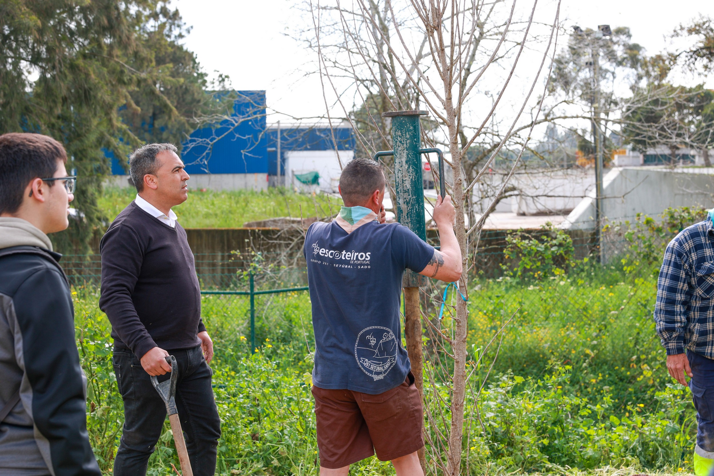 A ação contou com a participação do vereador do Ambiente, Bruno Russo