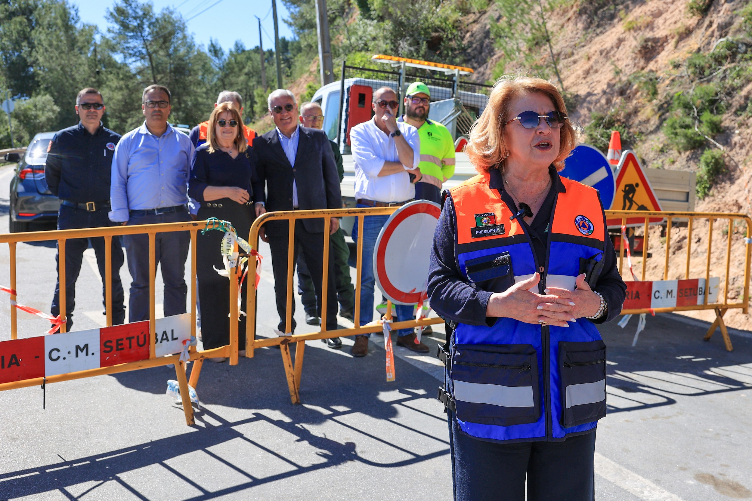 A presidente da Câmara Municipal de Setúbal, Maria das Dores Meira, agradeceu à Infraestruturas de Portugal, aos SMS e aos trabalhadores destas duas entidades e da Câmara Municipal pelo trabalho desempenhado