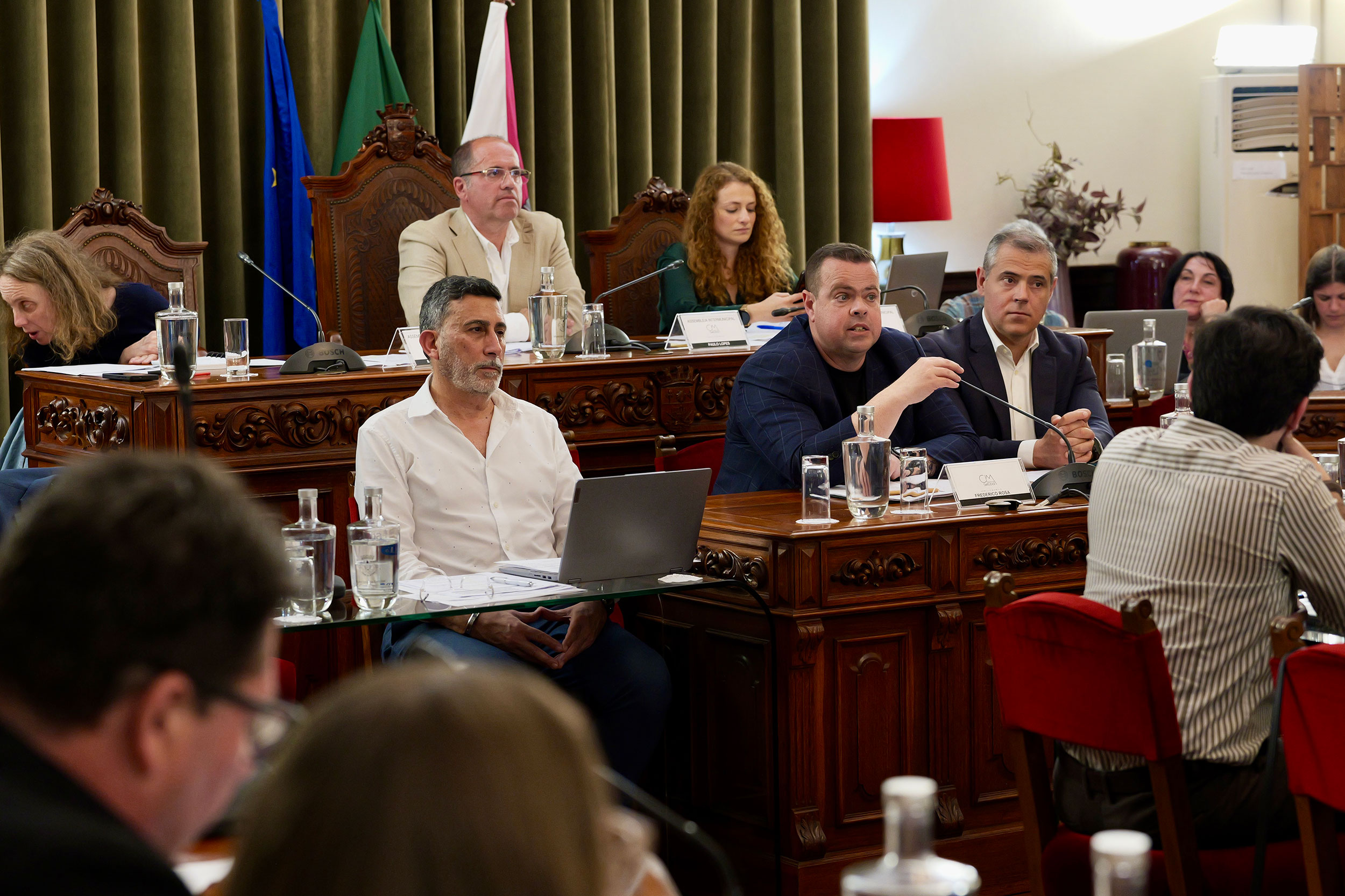 O Orçamento e as Grandes Opções do Plano da Comunidade Intermunicipal da Península de Setúbal aprovados pela Assembleia Intermunicipal, numa reunião realizada na Sala de Sessões dos Paços do Concelho de Setúbal