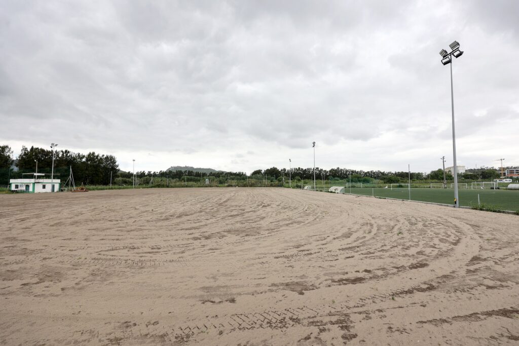 Alteração da denominação do Campo Municipal de Futebol n.º 3 da Várzea para Campo Municipal de Futebol Carlos Cardoso