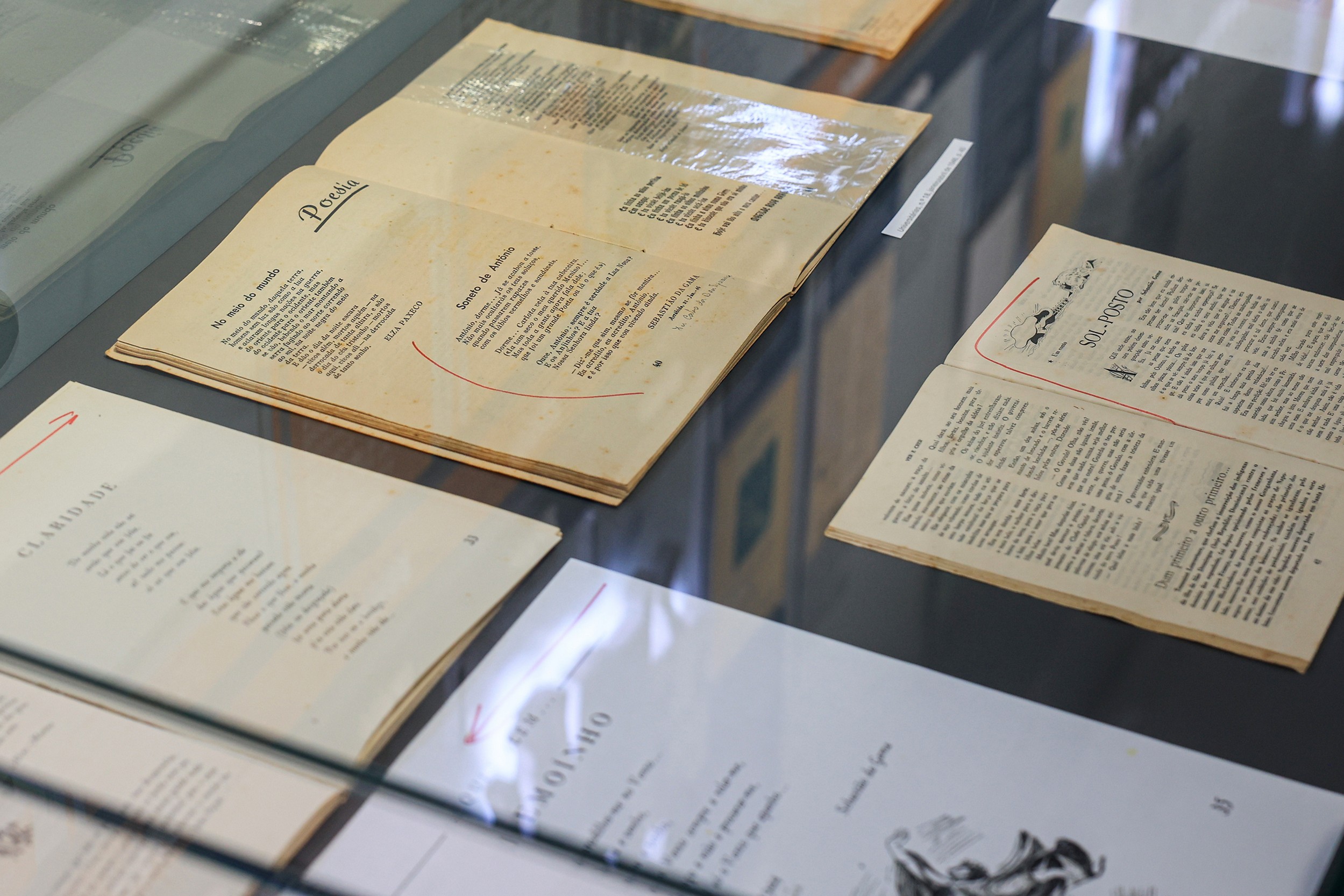 Visita à exposição temporária “Quando Sebastião da Gama escreveu na imprensa” na Casa-Memória Joana Luísa e Sebastião da Gama