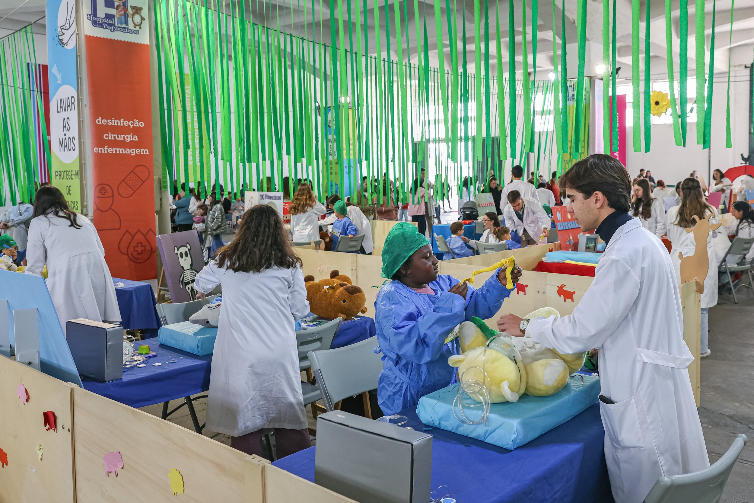 Centenas de crianças ficaram a conhecer diferentes valências hospitalares