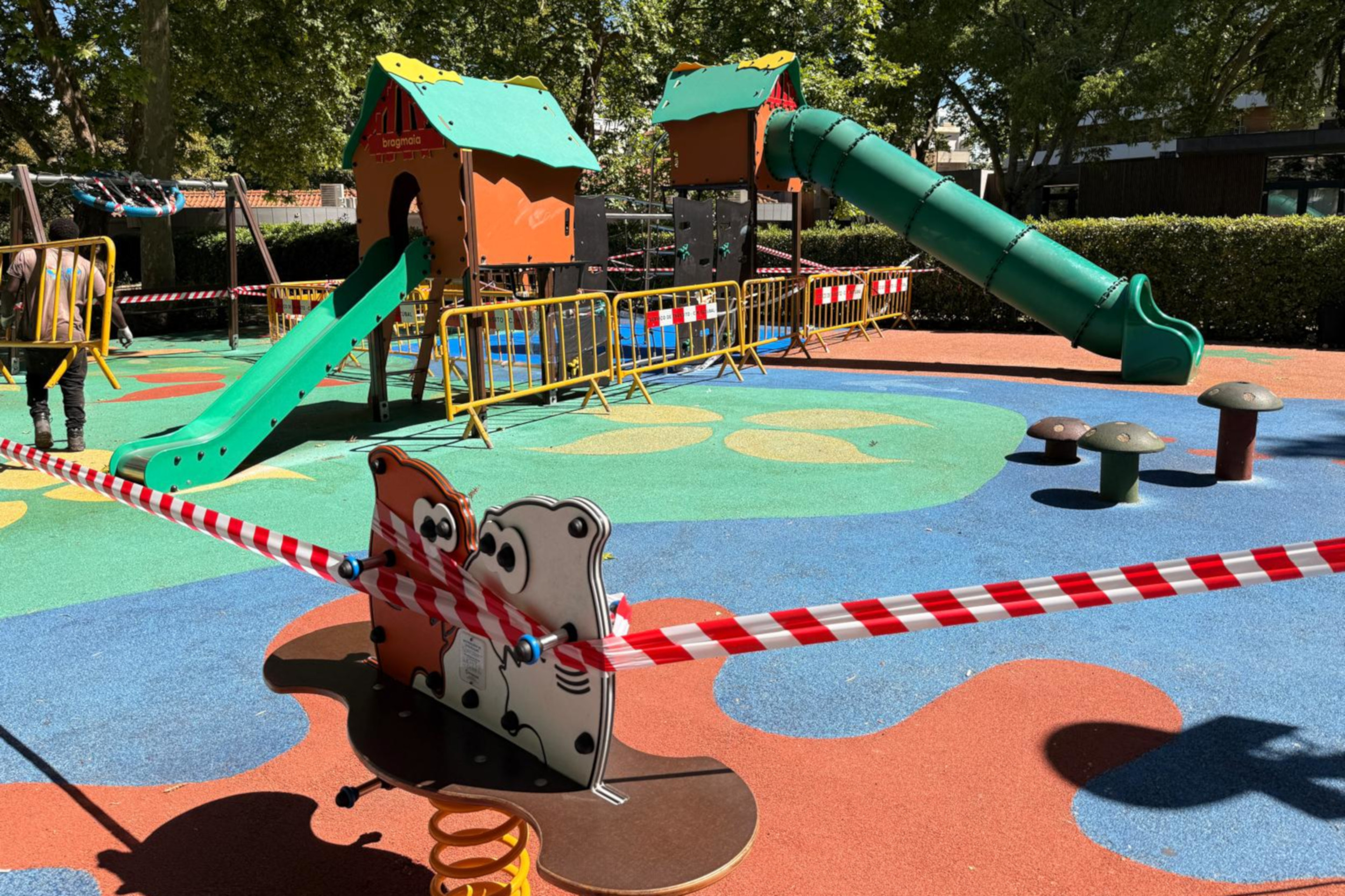 Parque Infantil do Bonfim Interdito
