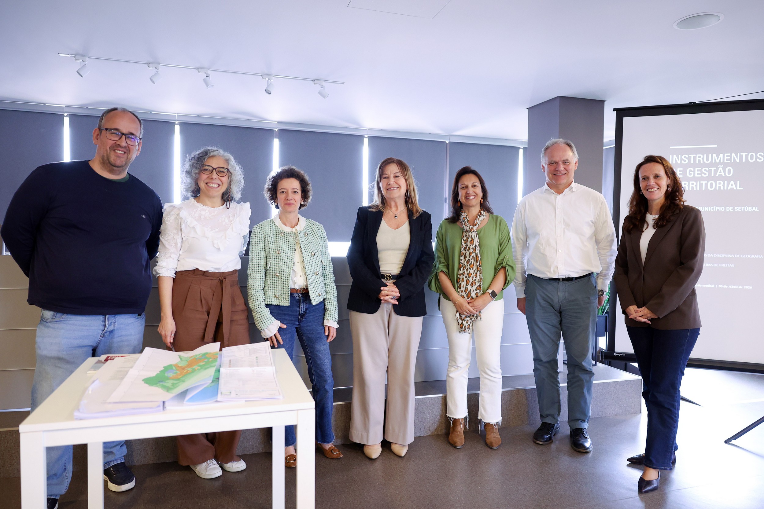 Apresentação de instrumentos municipais de ordenamento do território e gestão urbanística da Câmara de Setúbal a mais de meia centena de alunos e professores da Escola Secundária Lima de Freitas