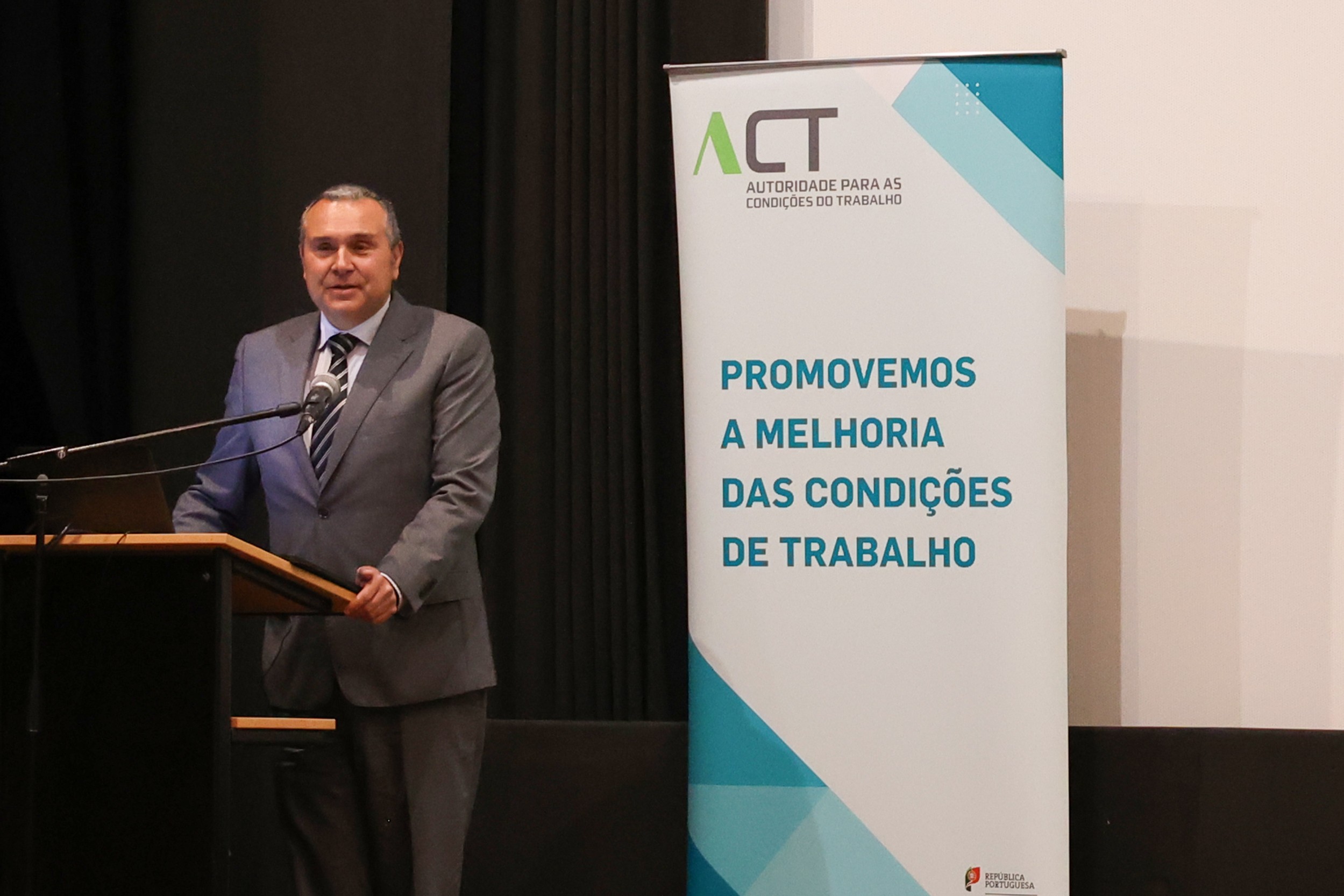 O subinspetor-geral da ACT, Carlos Nunes, assinalou que a prevenção e a promoção da segurança e a garantia de condições de trabalho saudáveis deve ser uma preocupação de todos