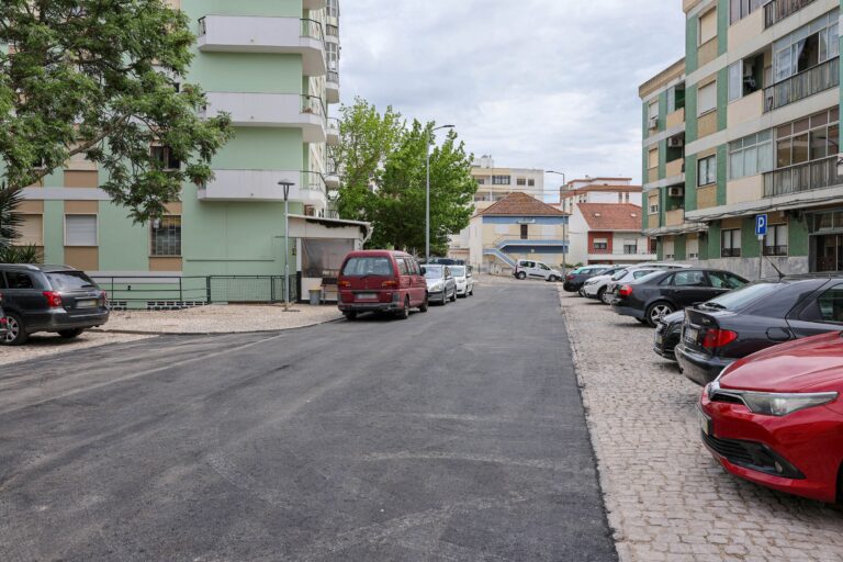 Praceta da Primavera pavimentação concluída