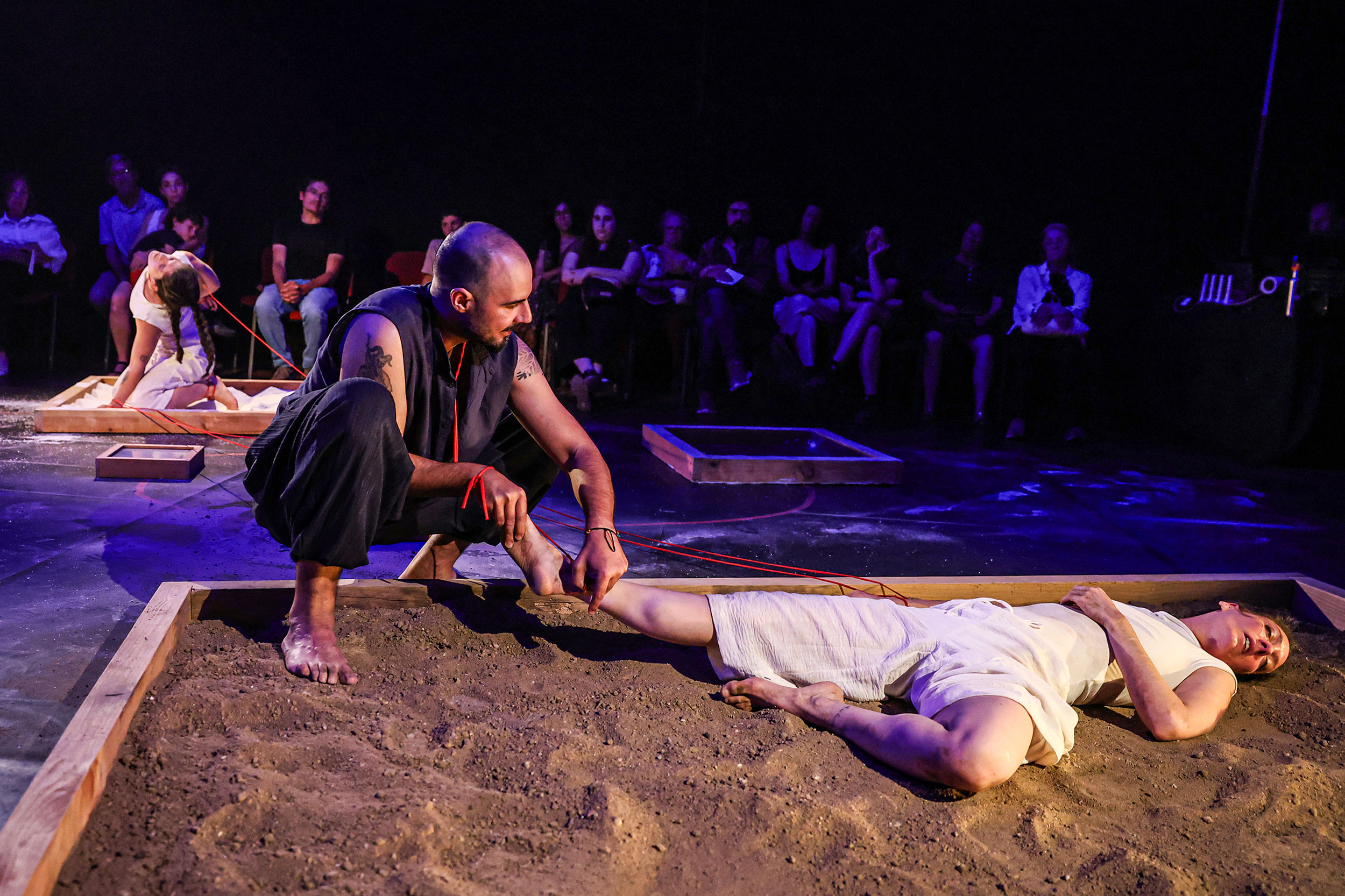 Querida Prisão - espetáculo do Teatro Estúdio Fontenova
