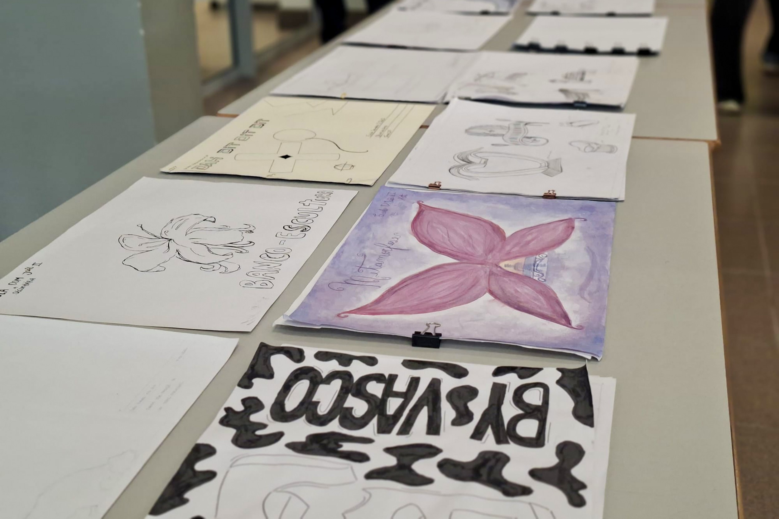 A iniciativa 'Vem Vender O Teu Peixe' desafiou os alunos das turmas de artes do concelho a desenharem projetos de mobiliário urbano