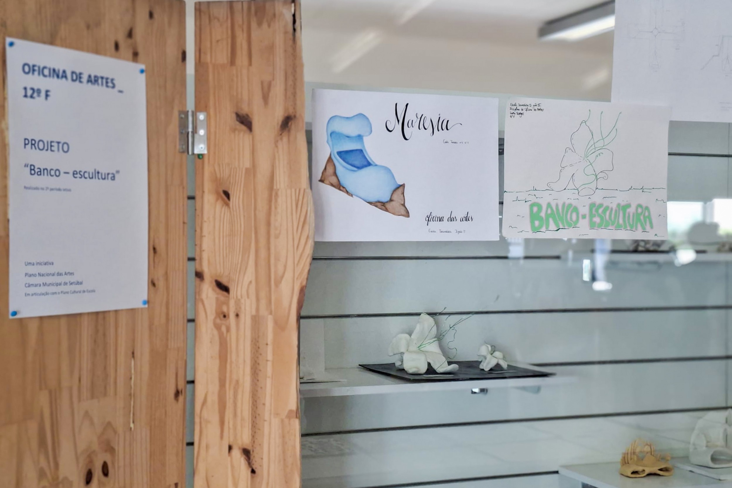 A iniciativa 'Vem Vender O Teu Peixe' desafiou os alunos das turmas de artes do concelho a desenharem projetos de mobiliário urbano