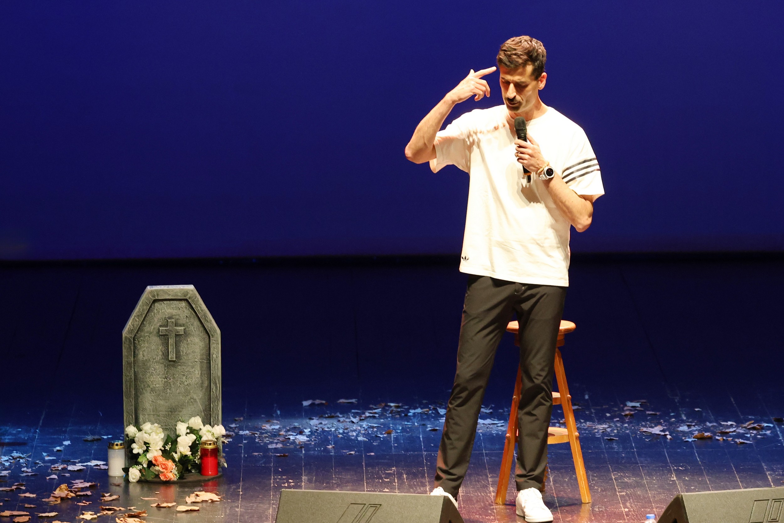 Espetáculo "Volto Já", de António Raminhos