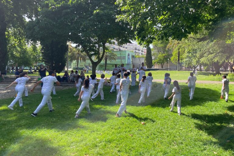 “. De Partida” - “Desportos no Jardim”, em Vanicelos - Capoeira