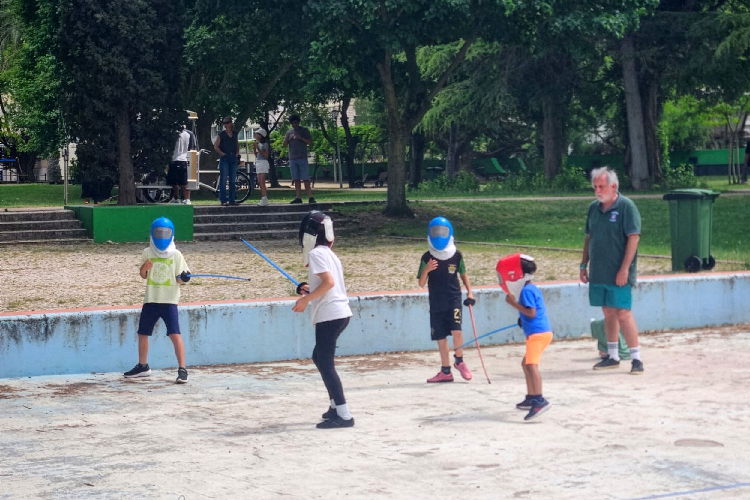 “. De Partida” - “Desportos no Jardim”, em Vanicelos - Esgrima