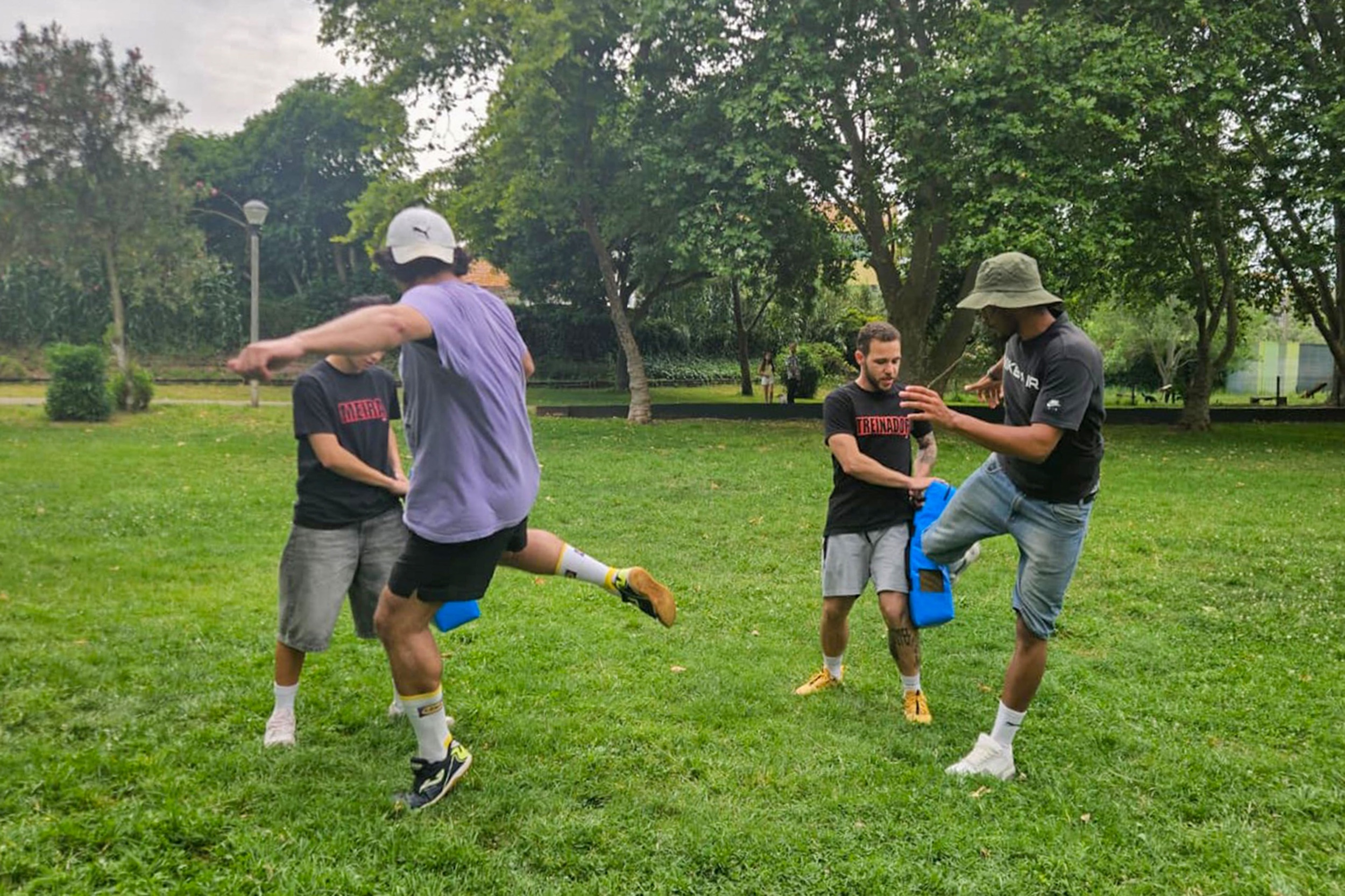 “. De Partida” - “Desportos no Jardim”, em Vanicelos - Kickboxing