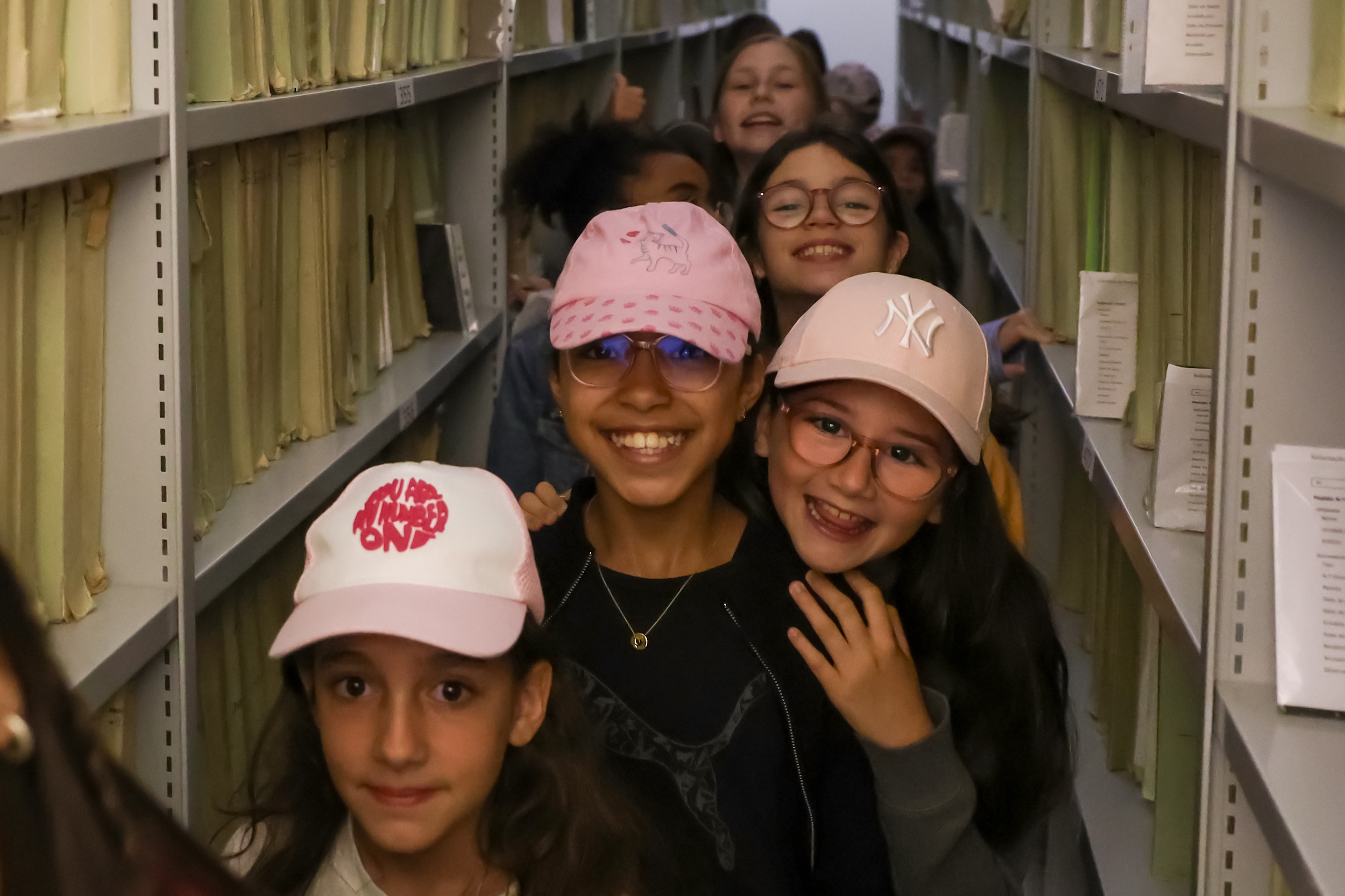 A visita ao Arquivo Municipal deu origem a memórias inesquecíveis.