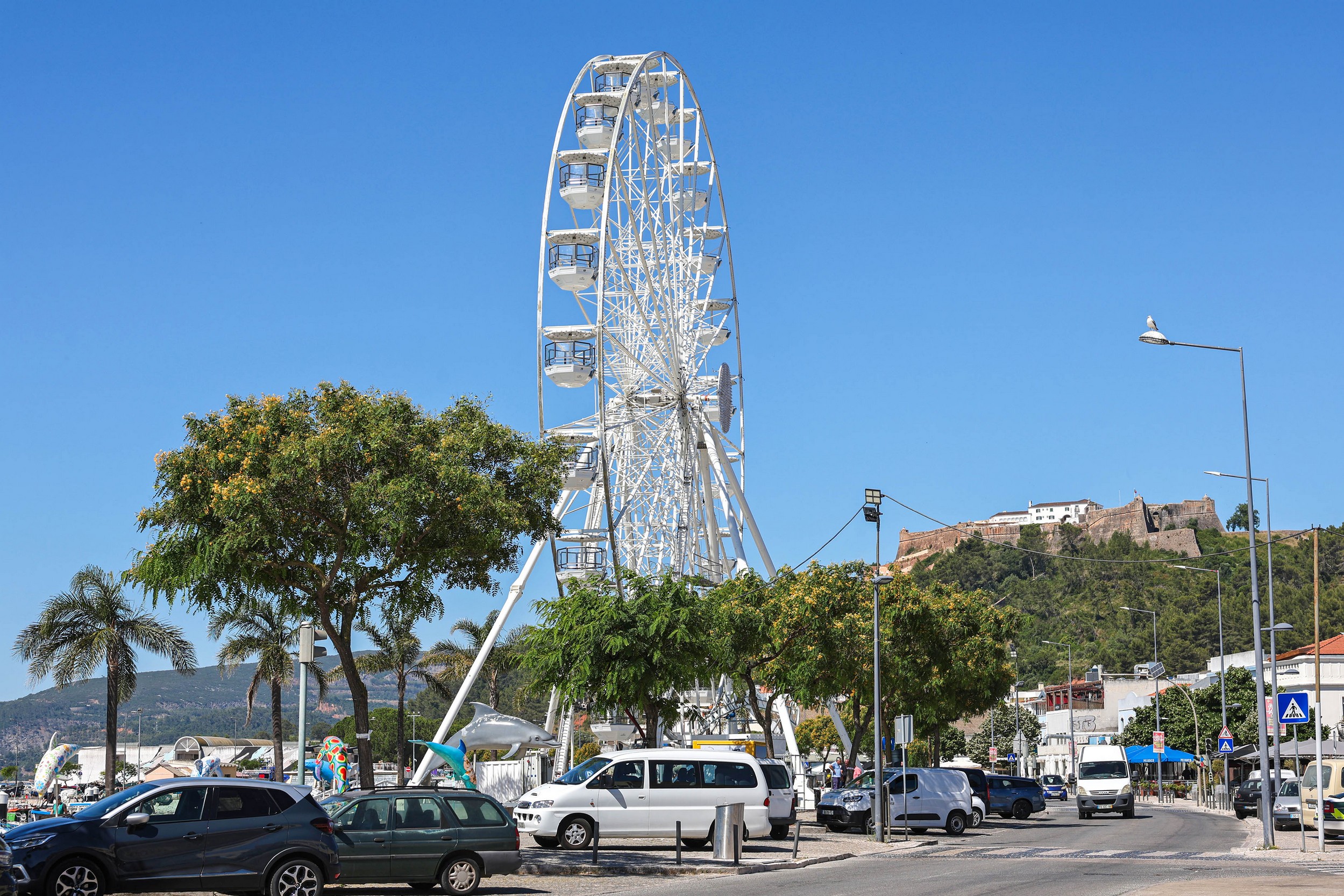 Roda gigante ecológica de 32 metros em Setúbal
