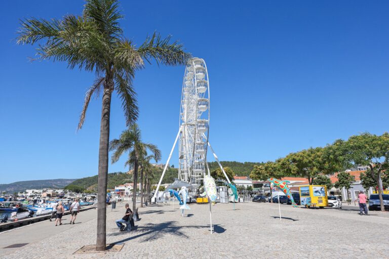 Roda gigante ecológica de 32 metros em Setúbal
