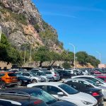 Praia da Figueirinha - parque de estacionamento