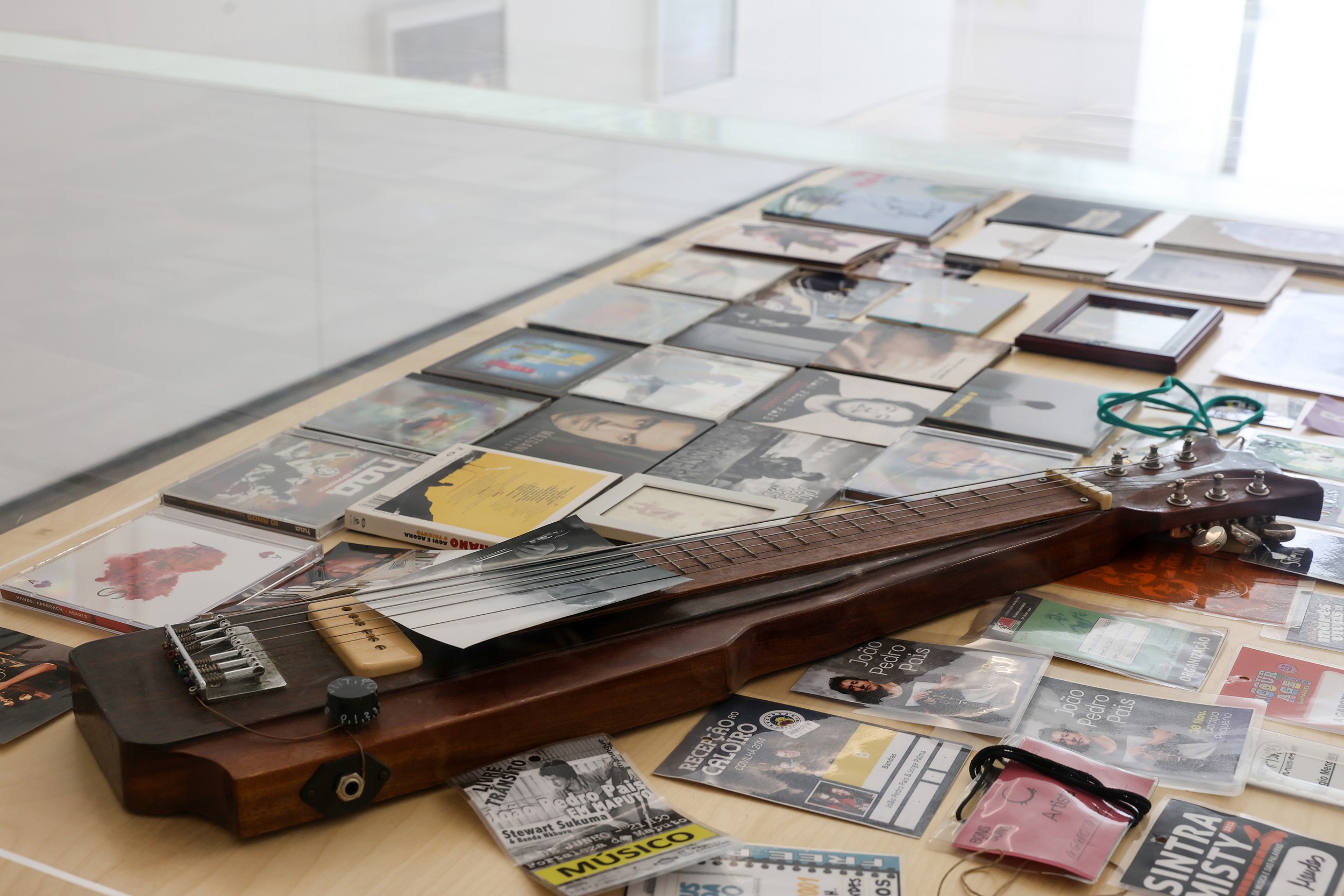 Exposição “Mendes ou Miendes?”