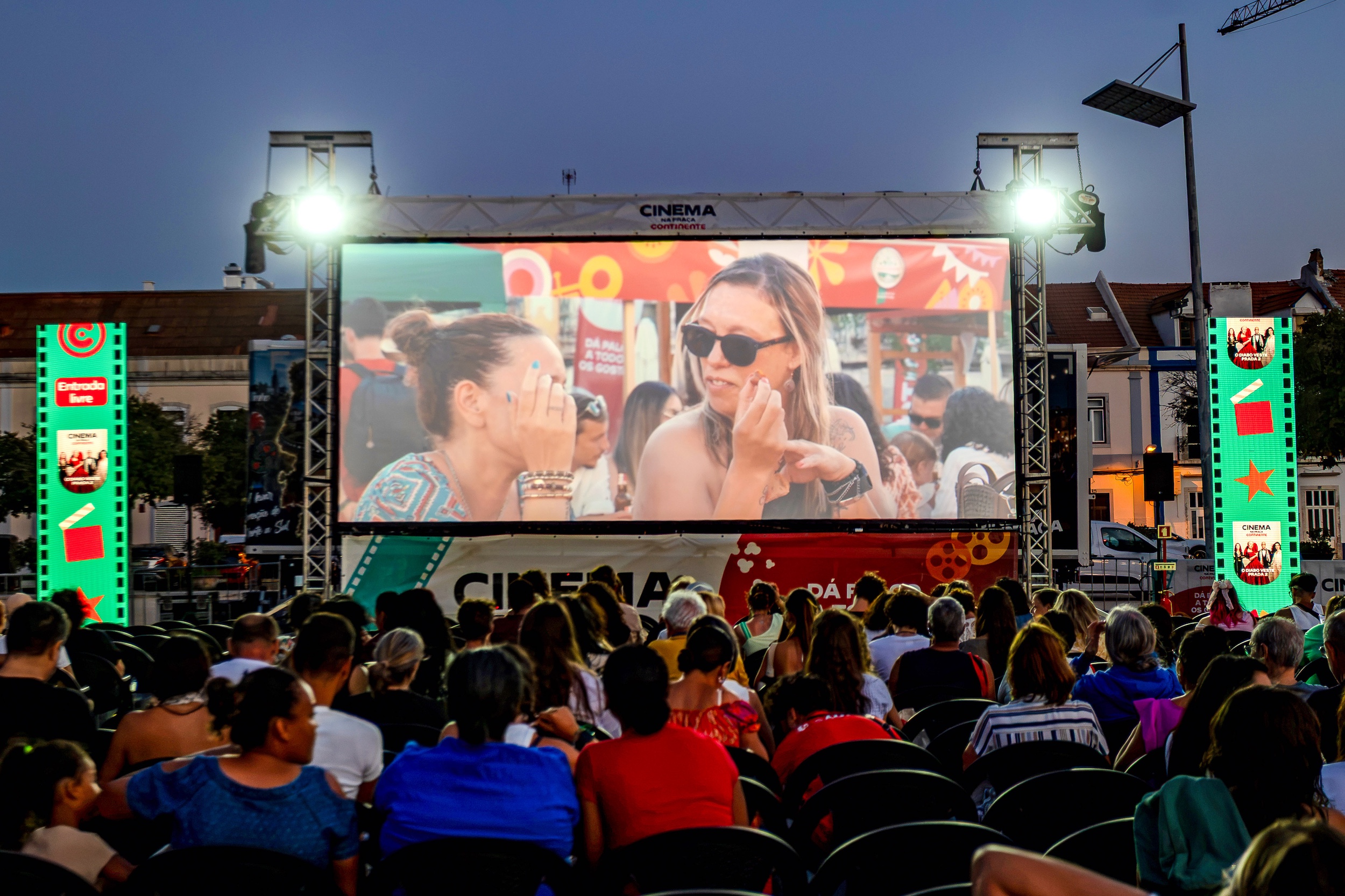 Exibição do filme “O Diabo Veste Prada 2” no Auditório José Afonso