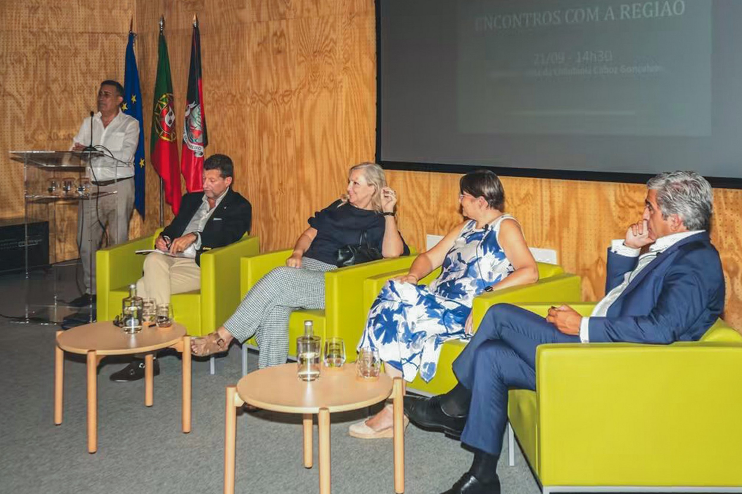 A iniciativa contou com várias intervenções