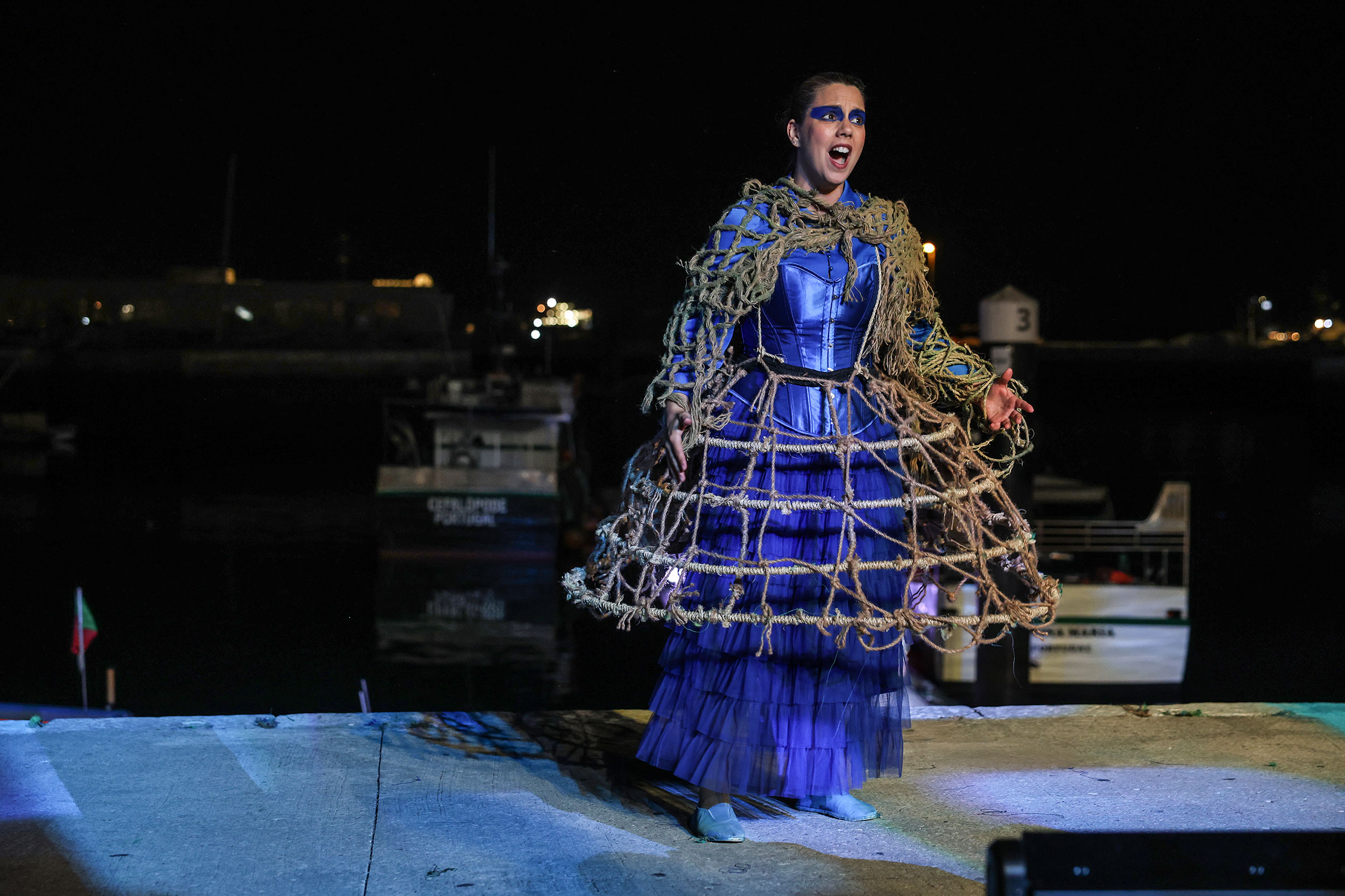 Ópera comunitária “Ode ao Mar e aos Noivos”, com libreto do escritor Gonçalo M. Tavares e música de Jorge Salgueiro