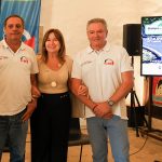 A vice-presidente da Câmara Municipal, Maria do Carmo Tiago, acompanha pelo presidente do Clube de Motorismo de Setúbal, Fernando Matias, e o diretor de prova, Joaquim Capelo