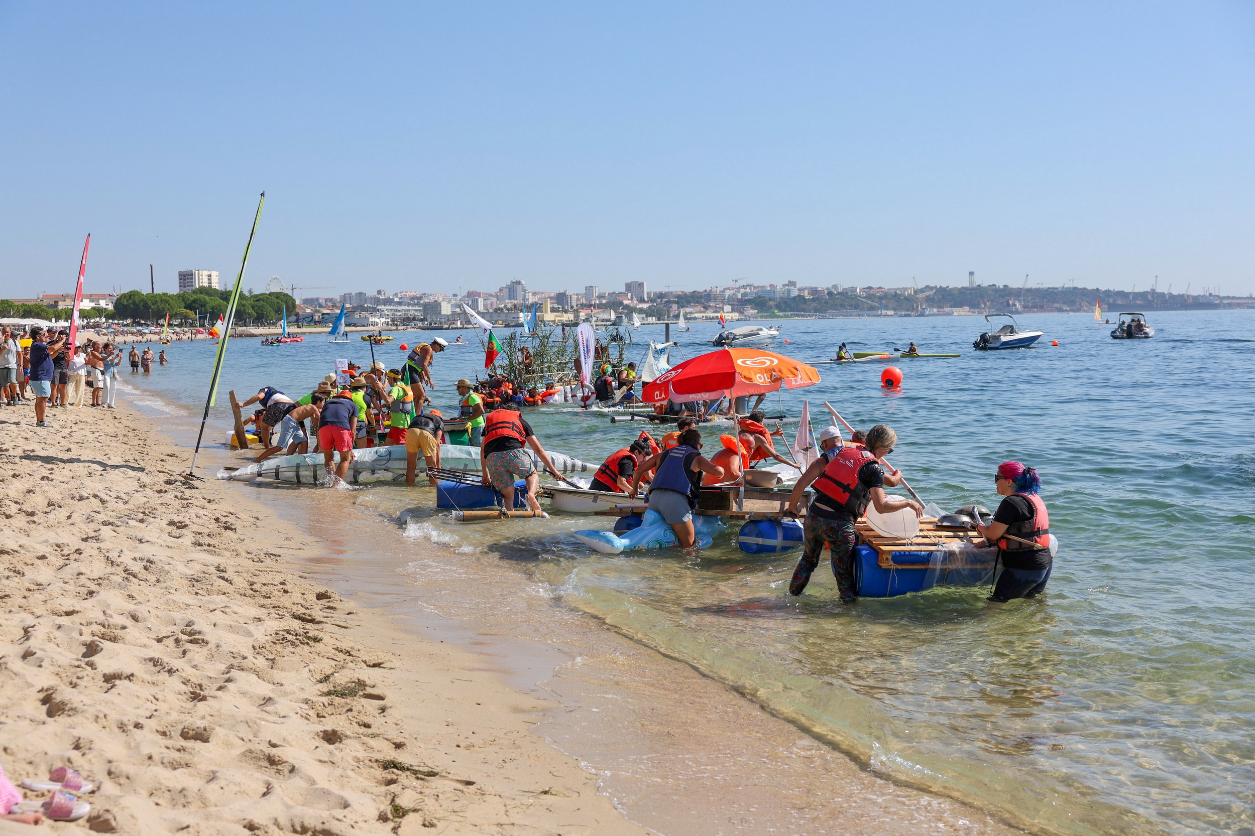 Regata da Baía do Sado em Banheiras e Insólitos
