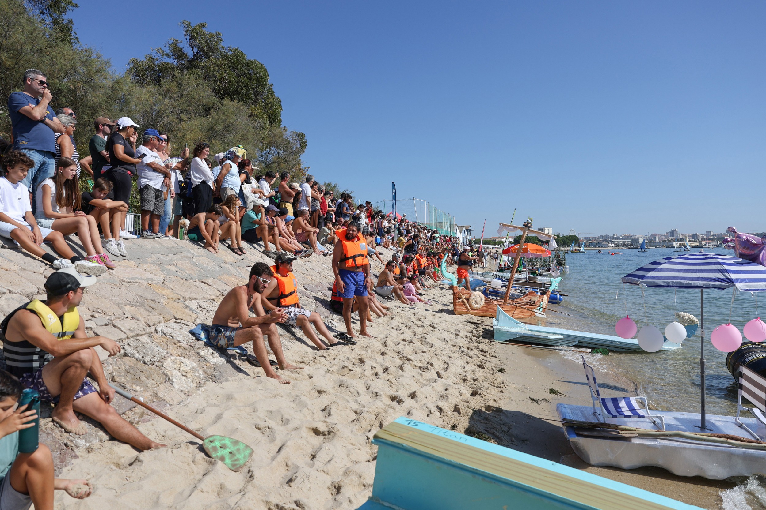 Regata da Baía do Sado em Banheiras e Insólitos