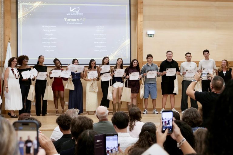 Gala de reconhecimento e mérito de alunos e funcionários da Escola Secundária D. Manuel Martins